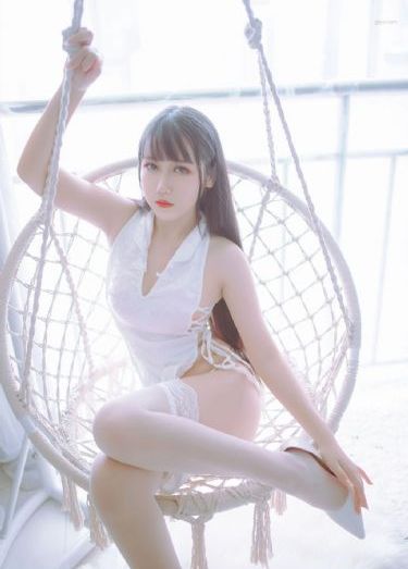 82岁老人找20多岁小伙子