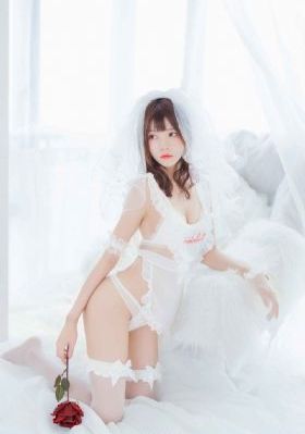 女机械人在线