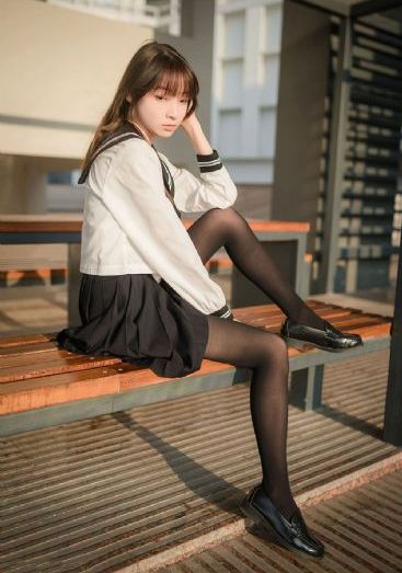 农村荡女淫春在线播放